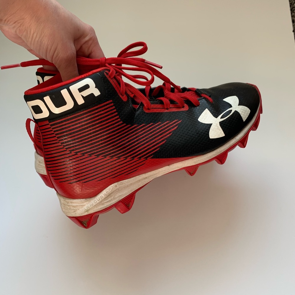 Under Armour Boys Cleats Size 4 - Picture 5 of 7